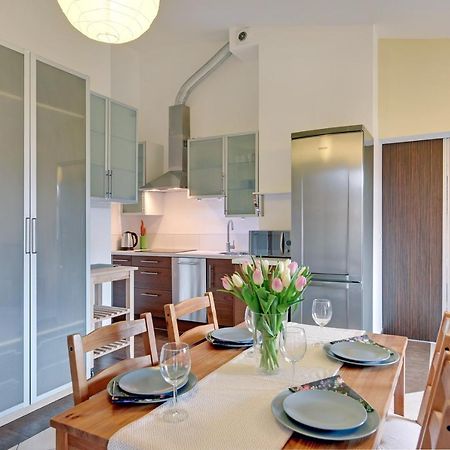 Grand Apartments - Neptun Park Sunny 2 Bedrooms Apartment グダニスク エクステリア 写真