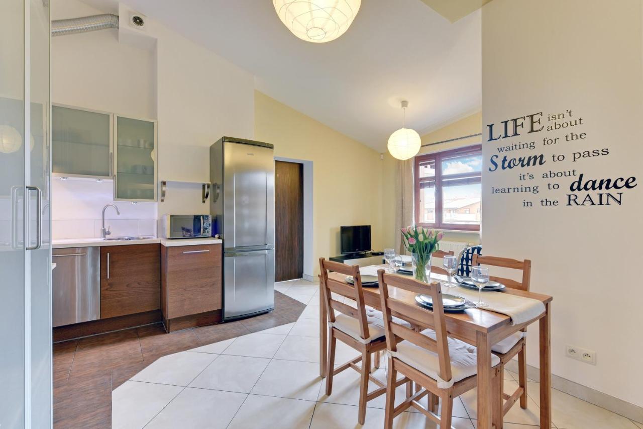 Grand Apartments - Neptun Park Sunny 2 Bedrooms Apartment グダニスク エクステリア 写真