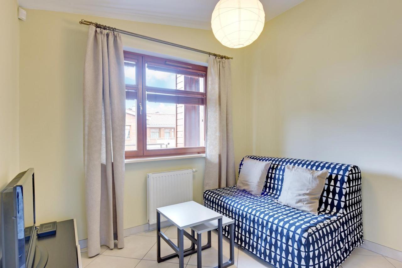 Grand Apartments - Neptun Park Sunny 2 Bedrooms Apartment グダニスク エクステリア 写真